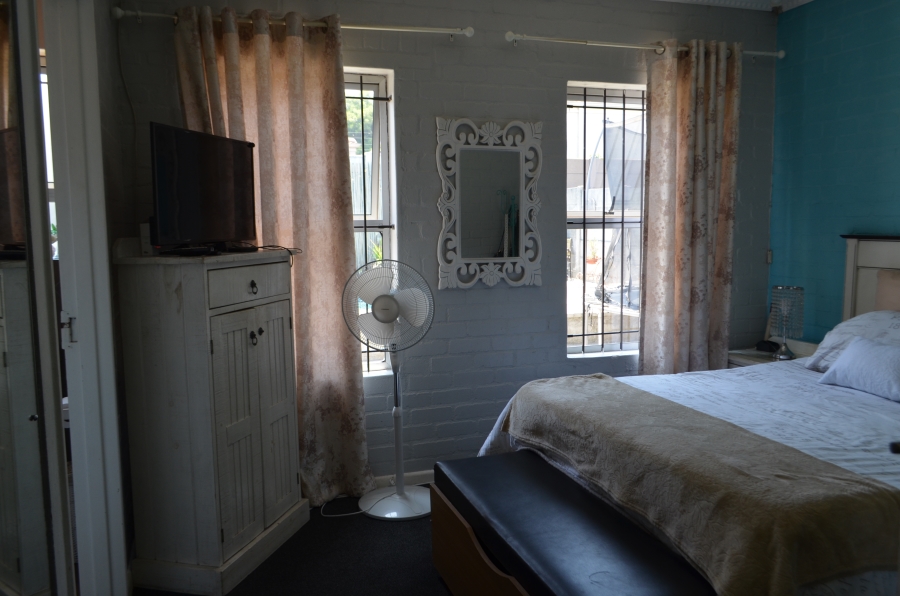 3 Bedroom Property for Sale in Jagtershof Western Cape